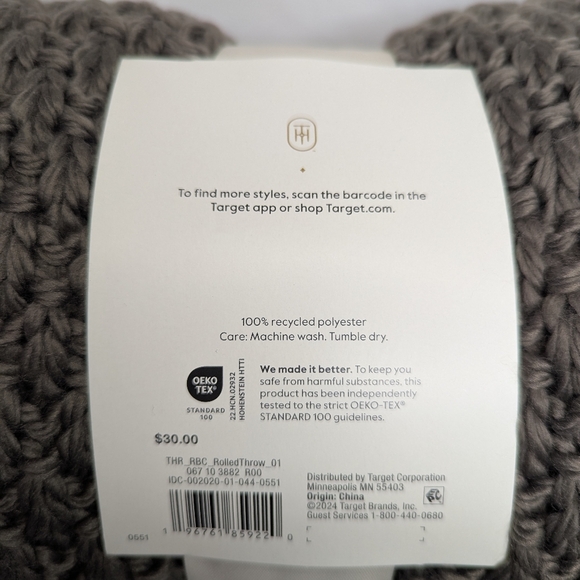 NWT Threshold Oversized Knit Gray Throw - Picture 4 of 4